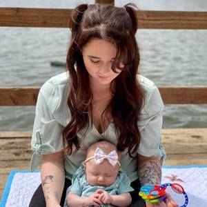 Meet your Posher, Alli